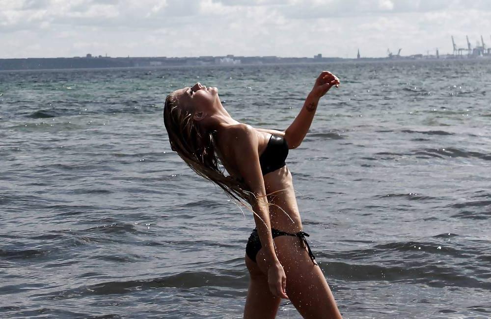 25P Hot danish Girls from Facebook 