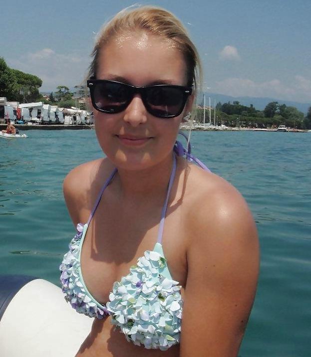 25P Hot danish Girls from Facebook 