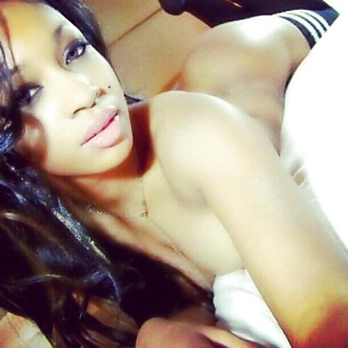 25P Amateur Black Girls 43