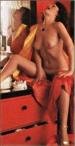25P More retro babes