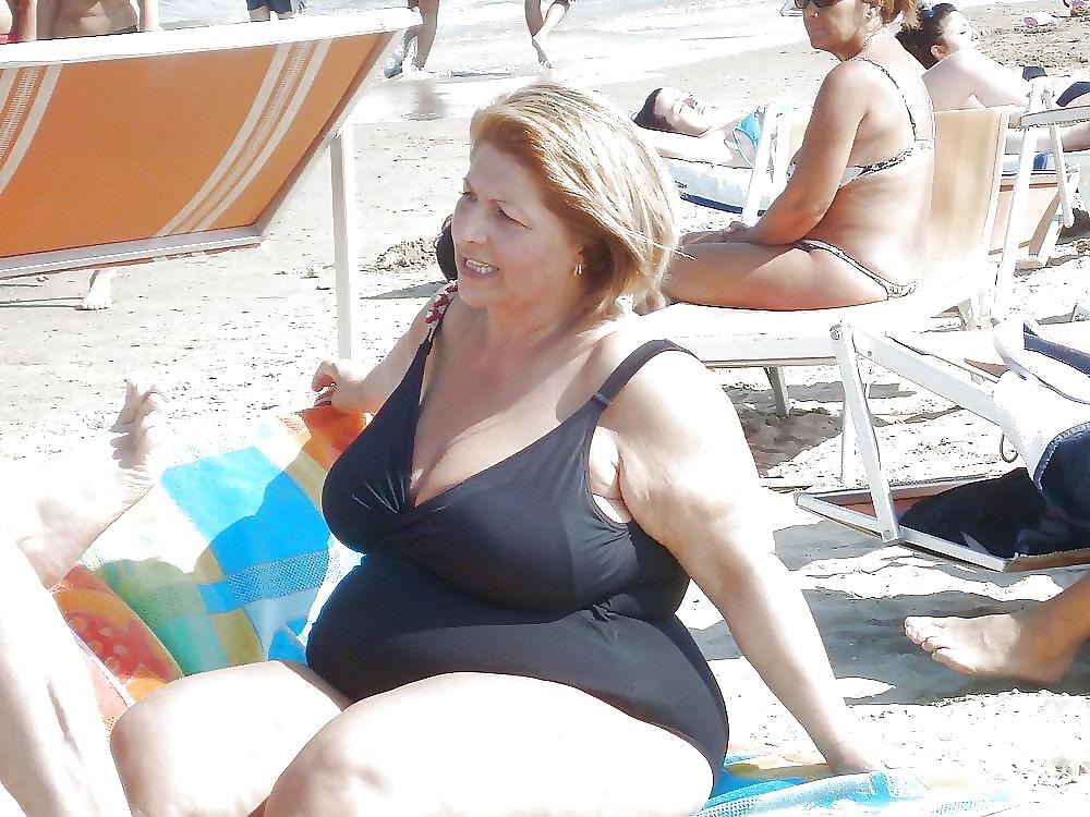 25P Mature BBW 