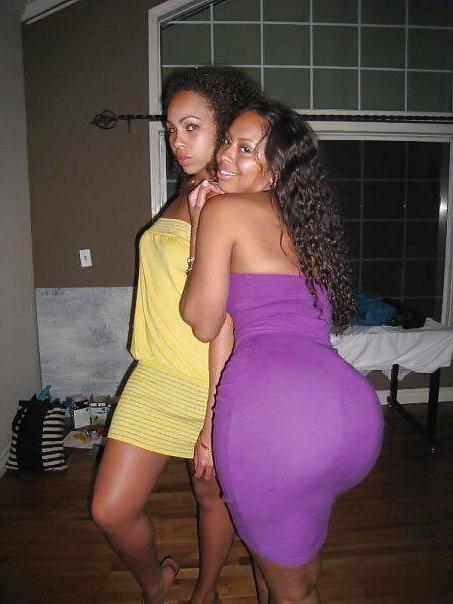 25P Big black azz