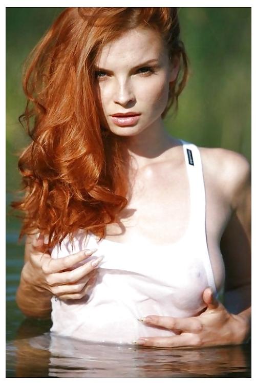 20P Sexy red heads (20)