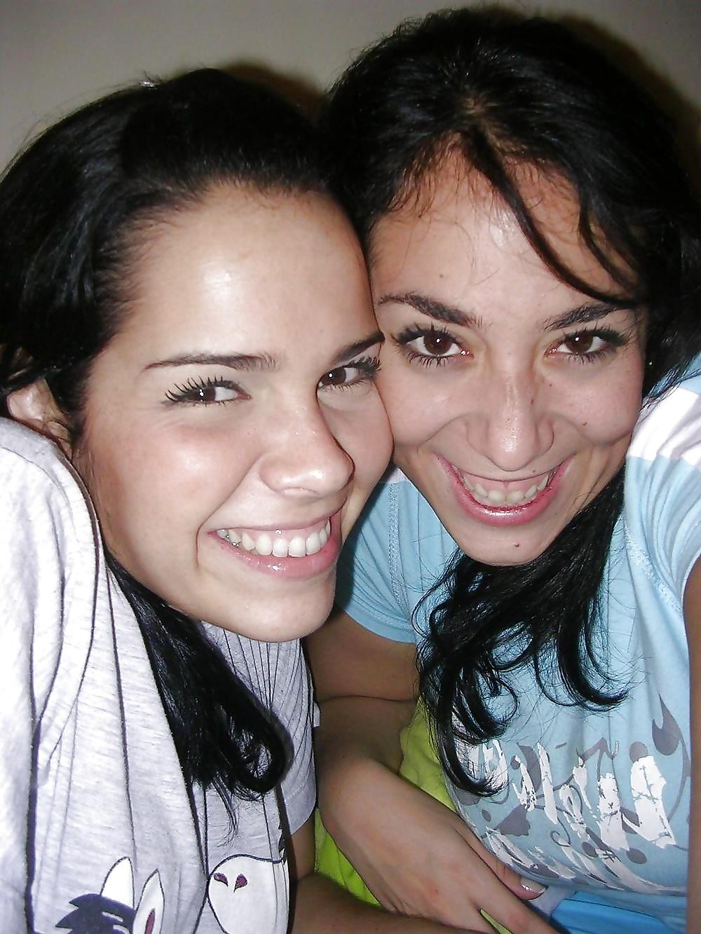 8P Turkish girls from Izmir