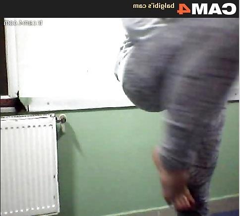 20P Turkish Teen Girl Cam Shots