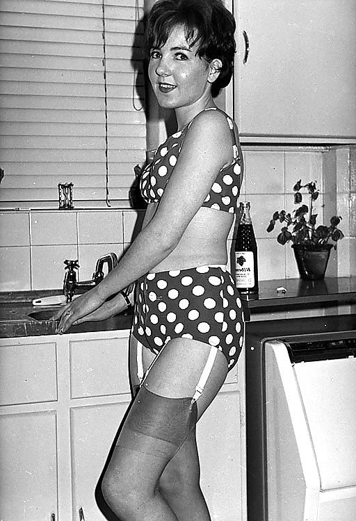 25P Retro Ladies