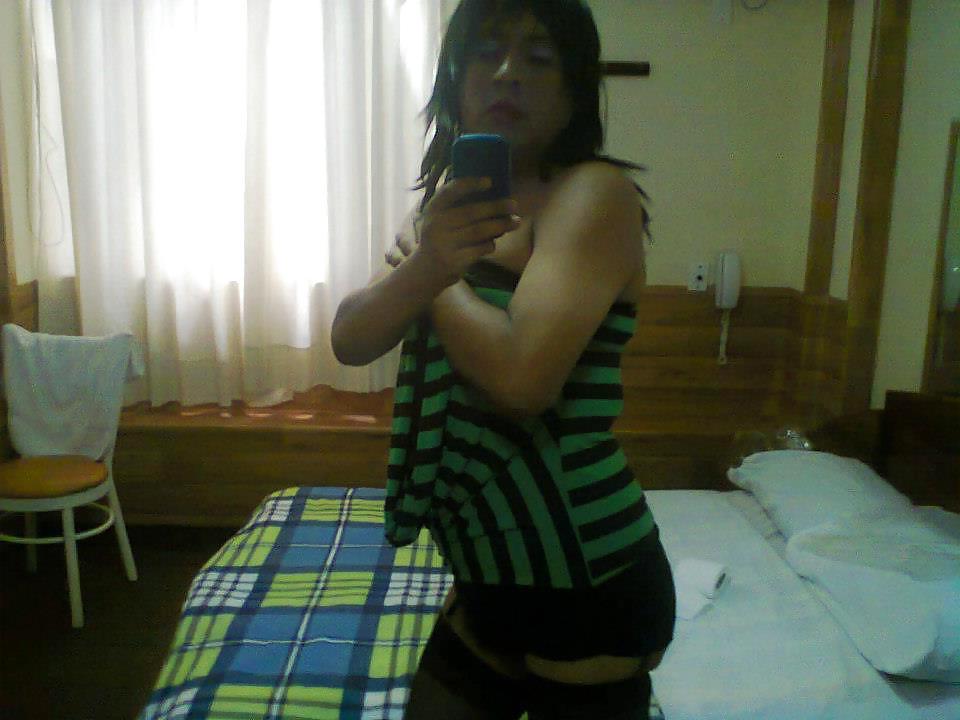 25P Horny amateur tranny slut part 1