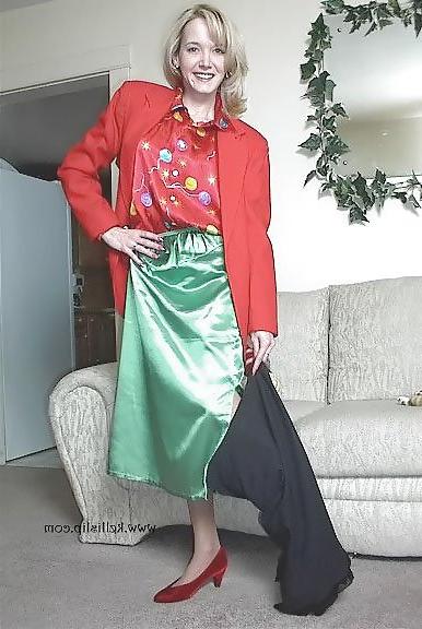 25P Green Satin Slip