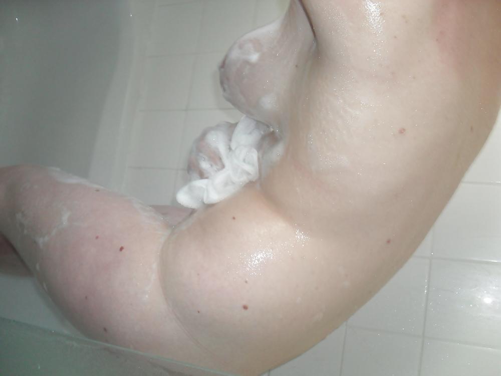 12P Soapy wife in the shower