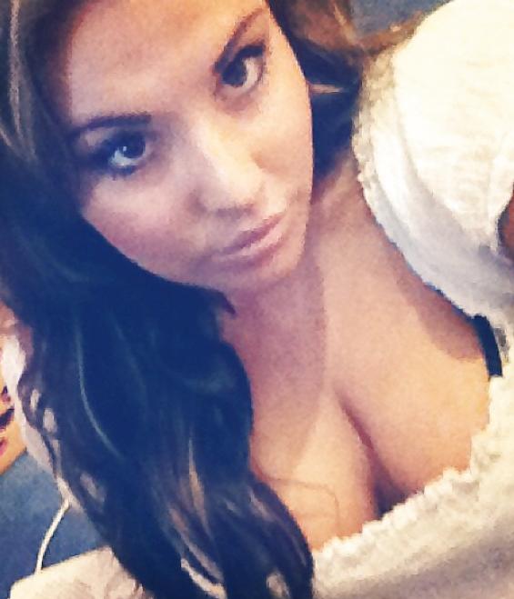 25P Beautiful British Girls