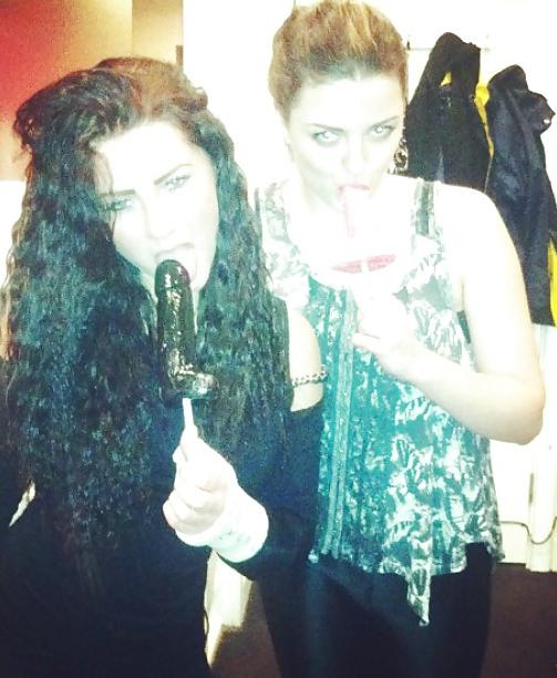 25P Beautiful British Girls