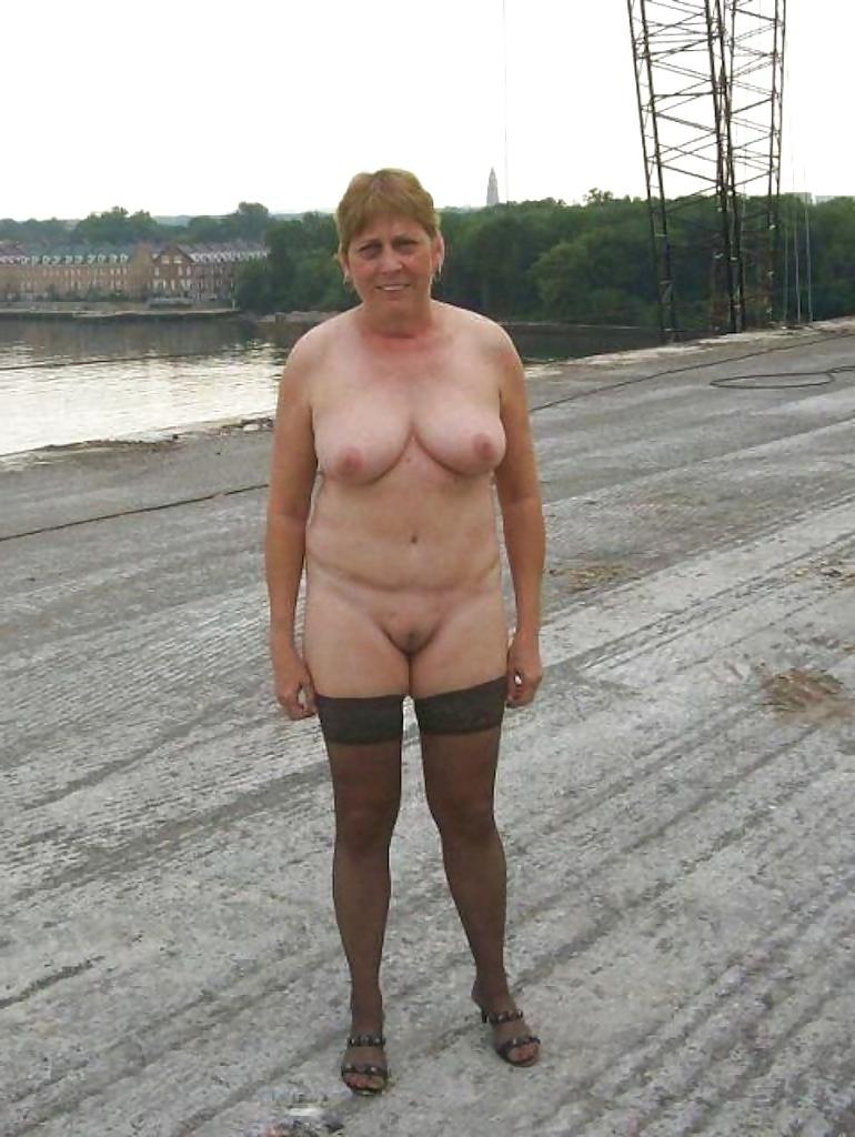 25P Grannies BBW Matures #35