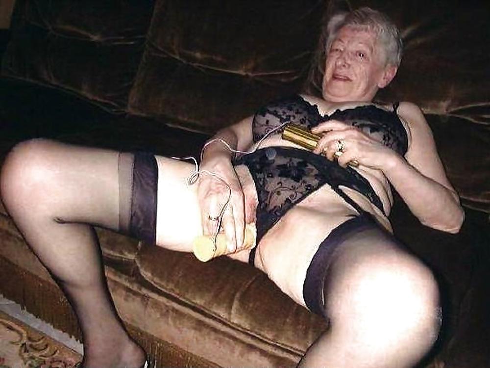 25P Grannies BBW Matures #35