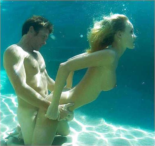 20P Underwater sex