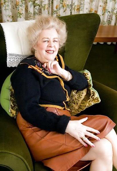 22P More of Gorgeous Granny Jackie