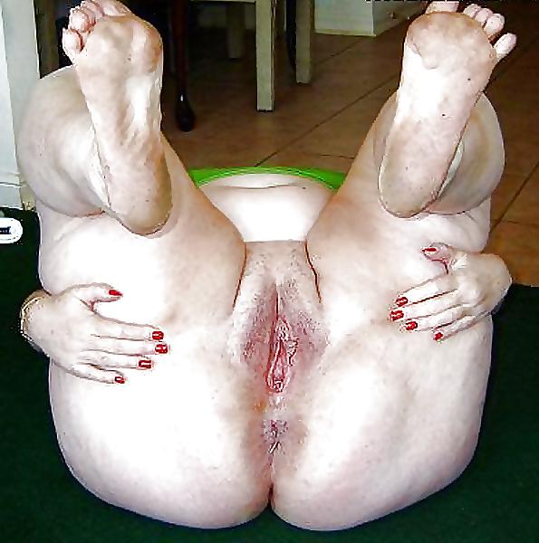 25P BBW red toes 2 (sexy feet) 