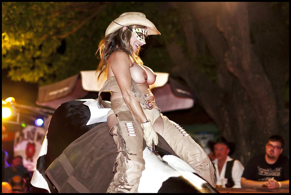 25P Girls Riding The Mechanical Bull 2