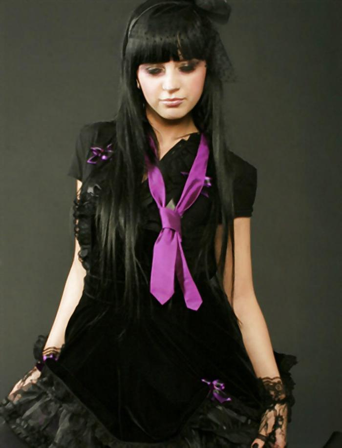 19P Gothic beauties 06