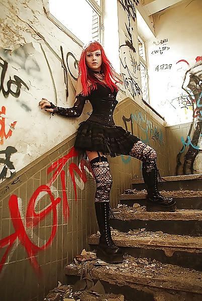 25P Gothic beauties 10