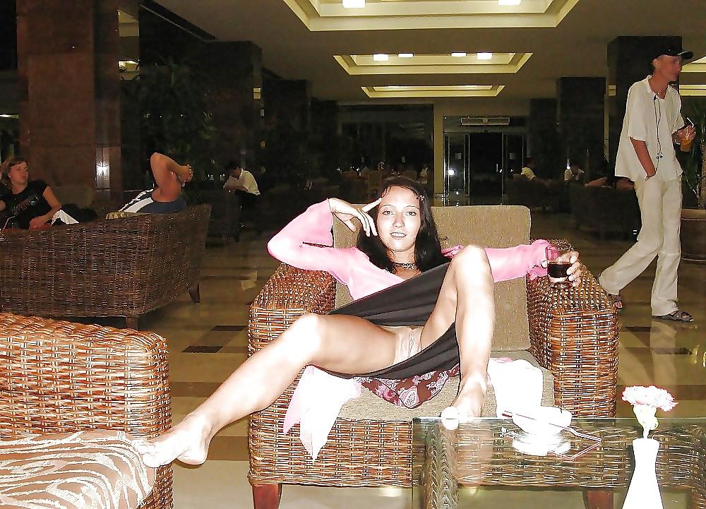 25P Outdoors And Public Pussy (7)