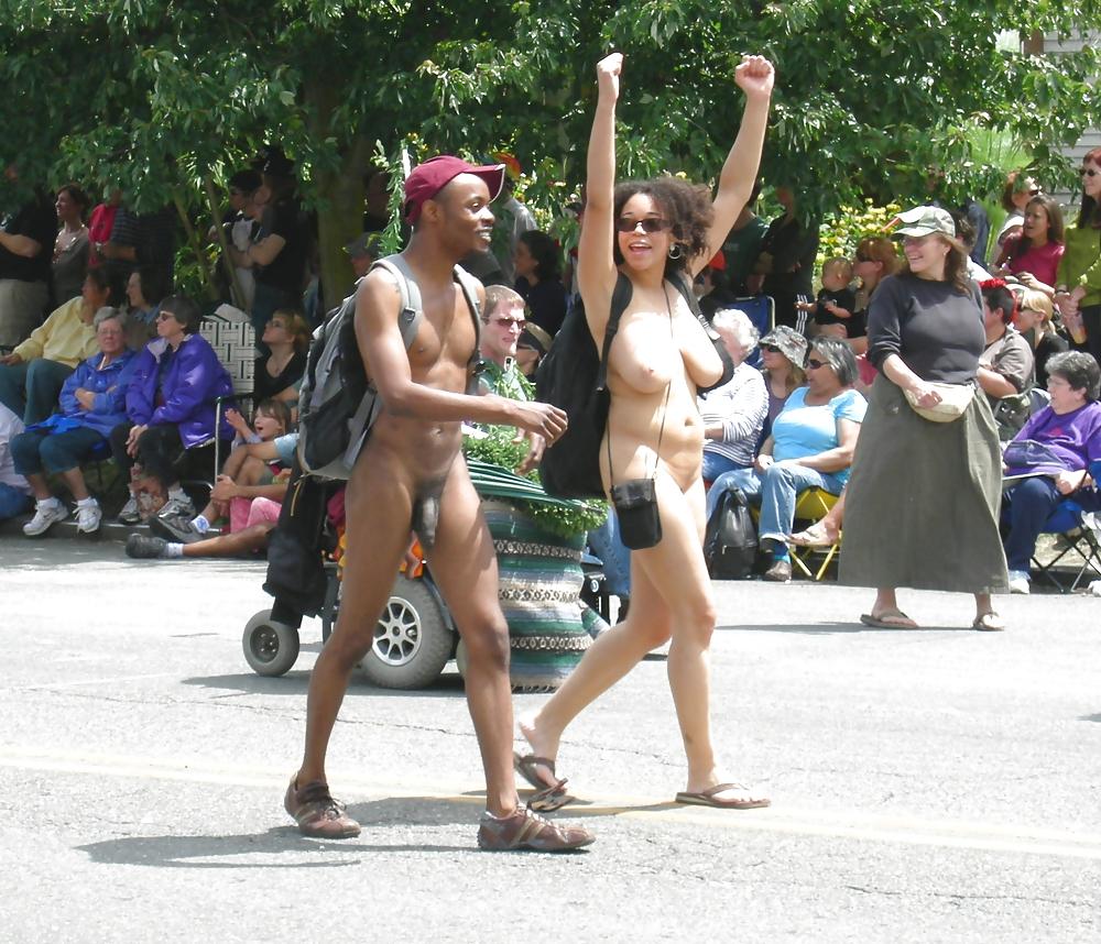 5P Nude Black Couple At Fremont Solstice Parade