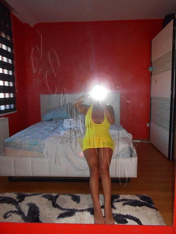 17P Turkish Babe Yagmur