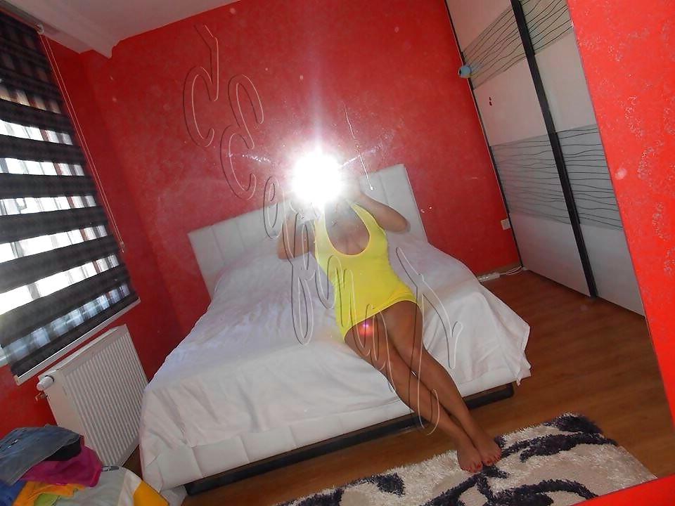 17P Turkish Babe Yagmur