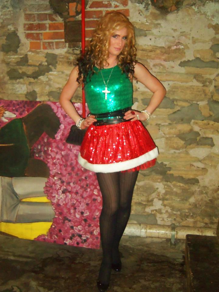 25P Beautiful Tranny Jem