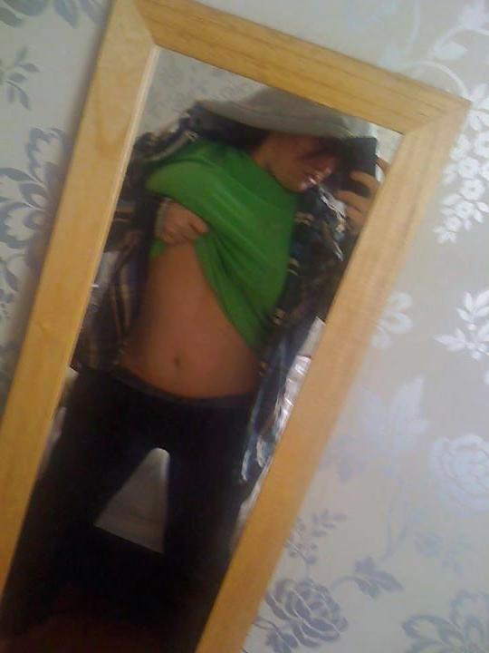 7P British Katie louu kyles Leeds