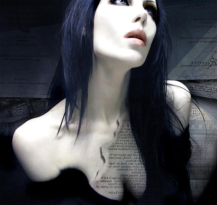 25P Gothic beauties 19