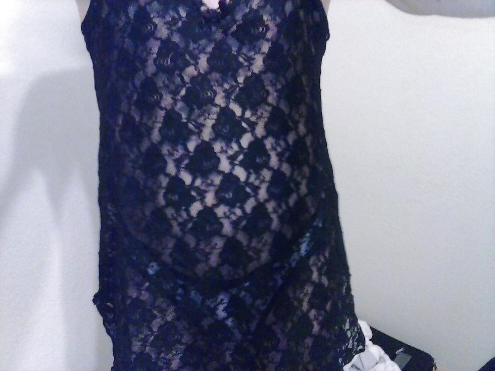 4P Cd in lace nightie 