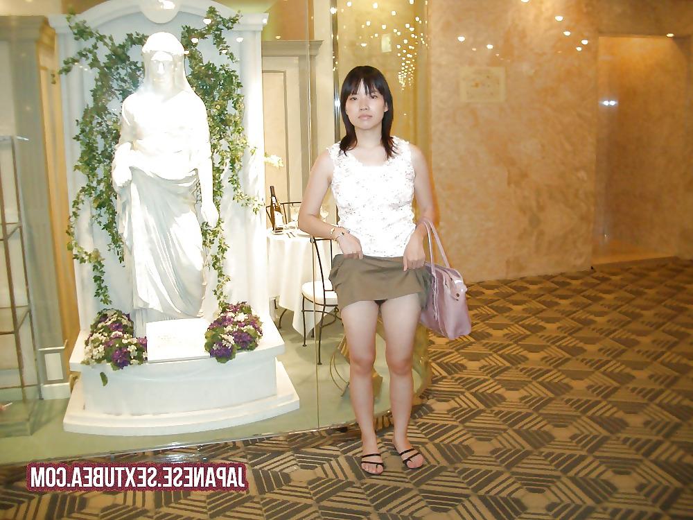 10P Young Asian Japanese Girl Teen Photos