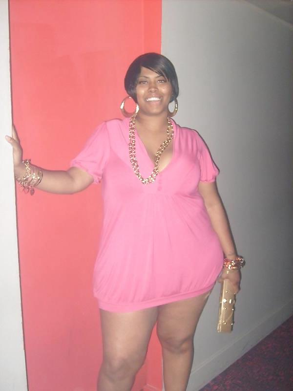 25P ALL KINDS OF MATURE BLACK WOMEN PT.24
