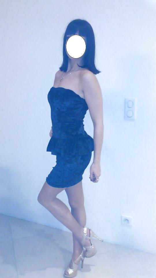 9P My girlfriend teen bthday in pantyhose and new gold heels