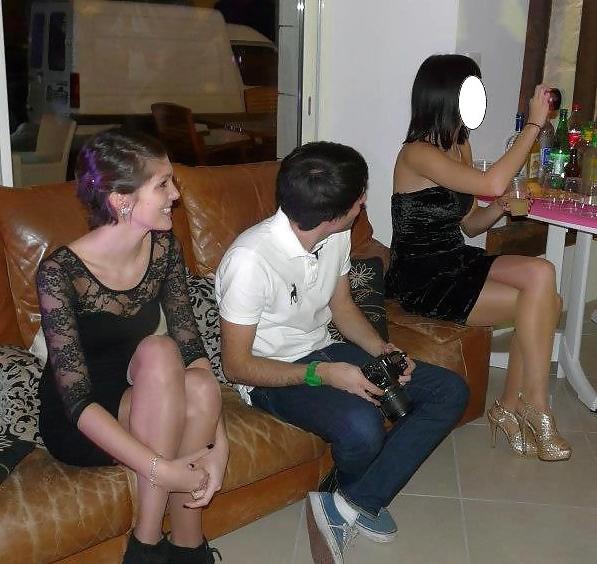 9P My girlfriend teen bthday in pantyhose and new gold heels
