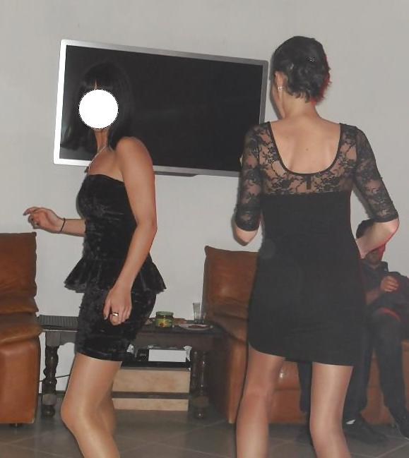 9P My girlfriend teen bthday in pantyhose and new gold heels