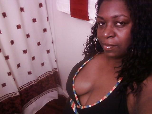 22P Sexy Dark BBW