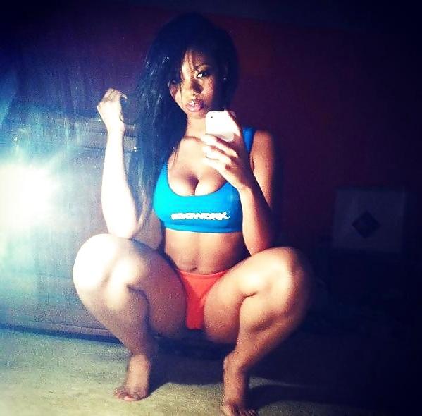 25P Amateur Black Girls 40