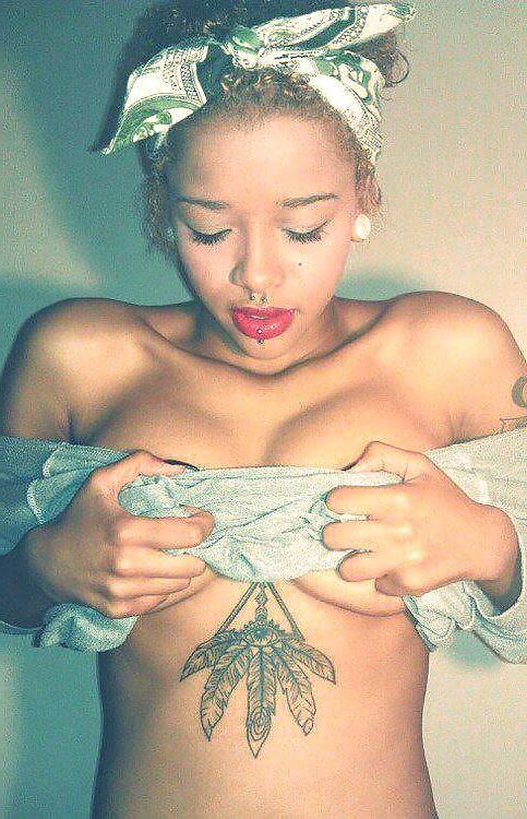 25P Sexy black girls 4
