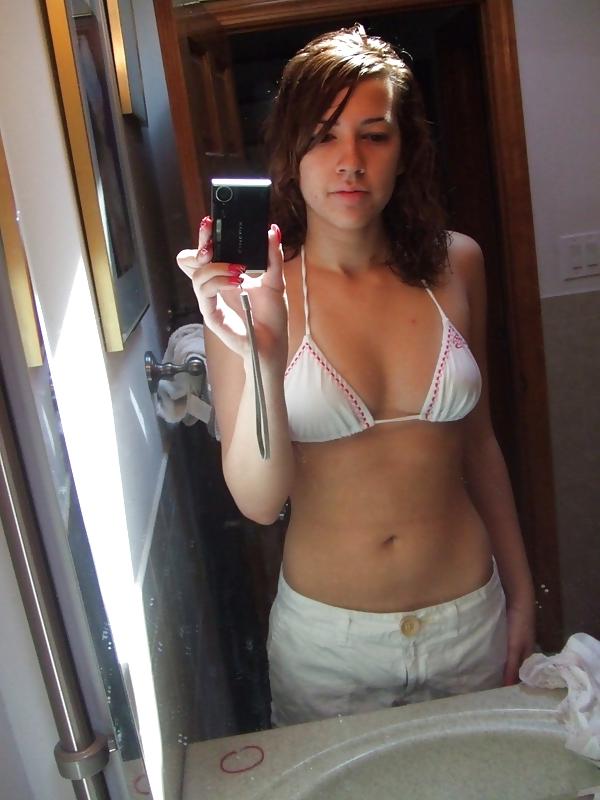 25P Sexy amateur shower