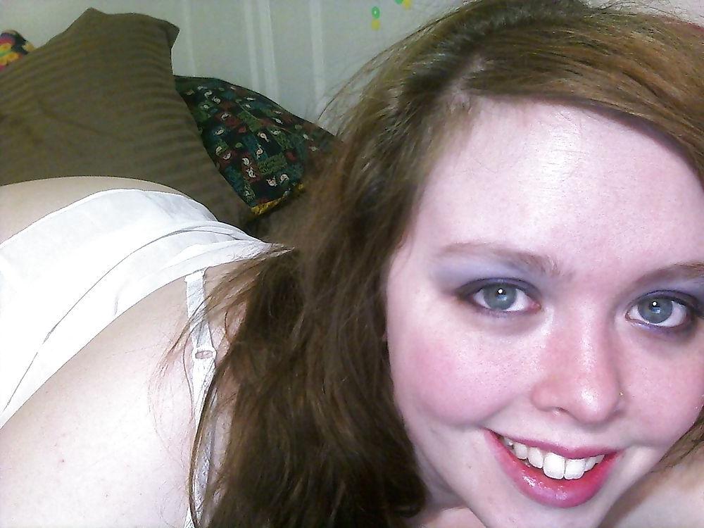 25P Horny BBW teen 4