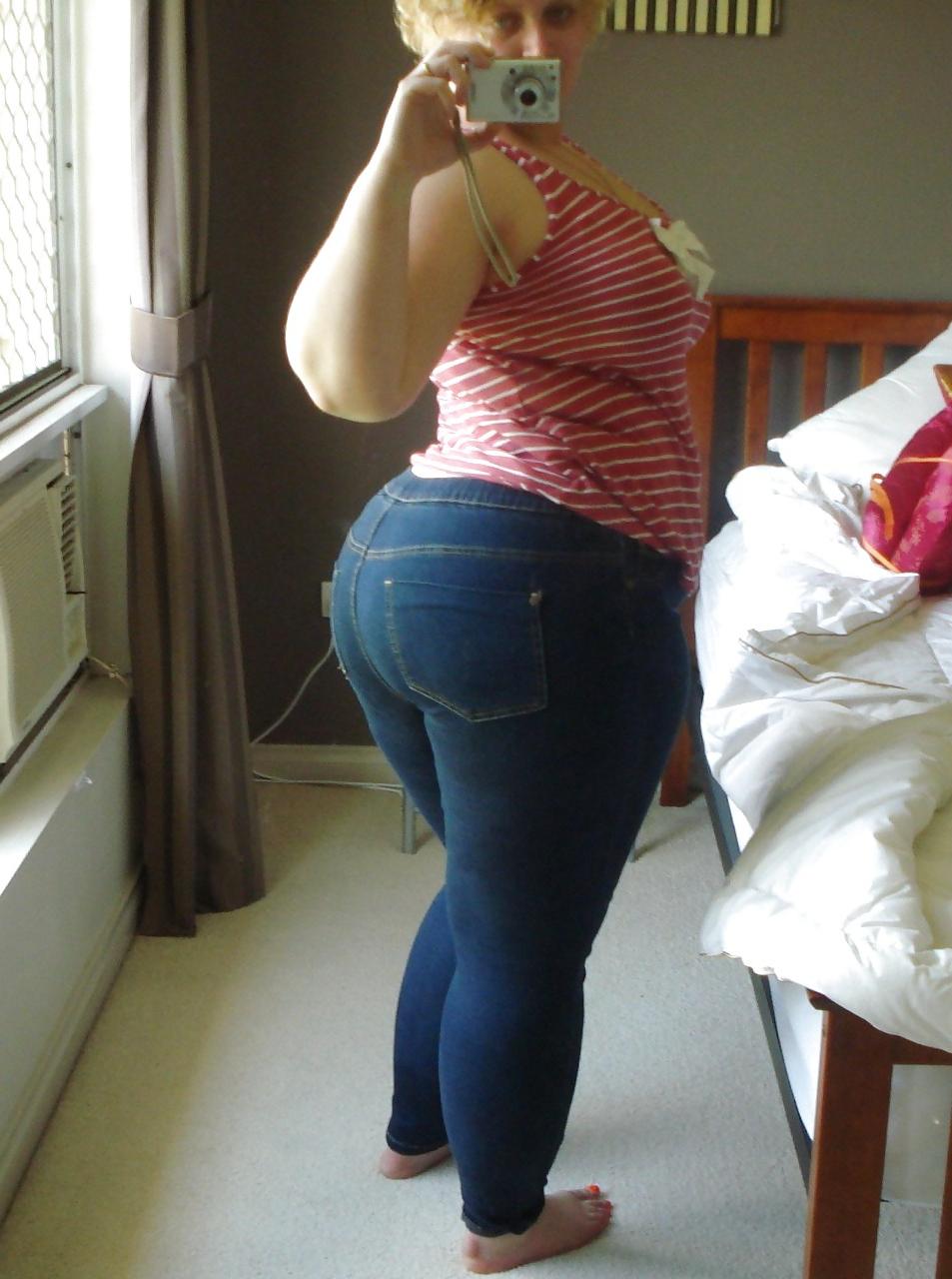 25P Random BBW Asses III