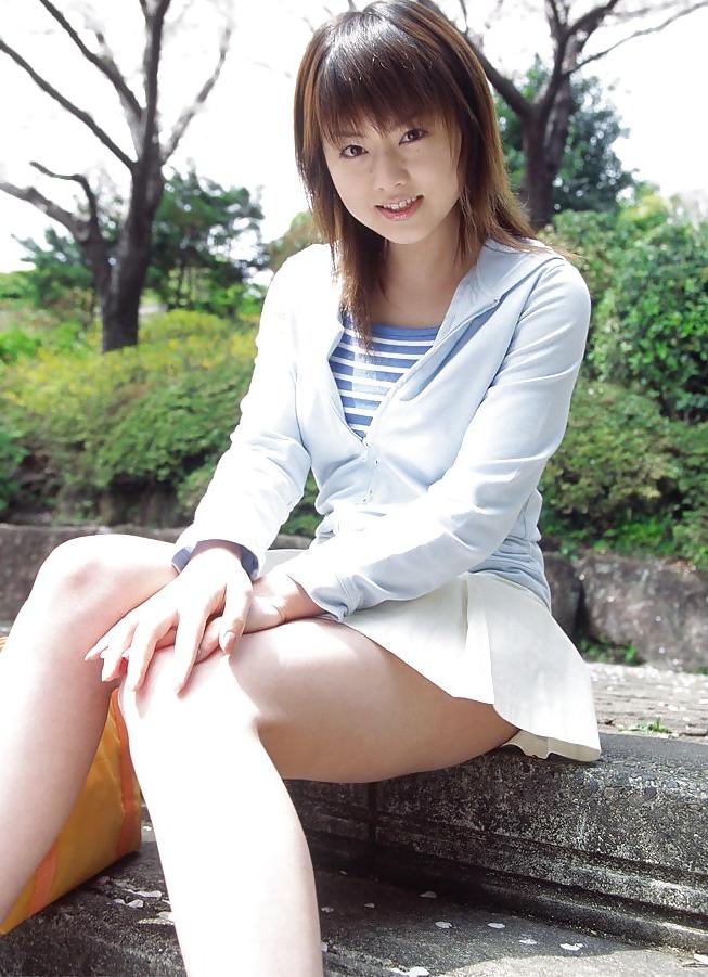 20P Asian Non Nude HD 3