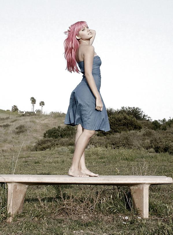 25P Red Hair, Feet Bare 6