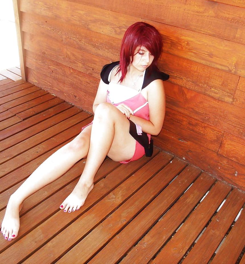 25P Red Hair, Feet Bare 6
