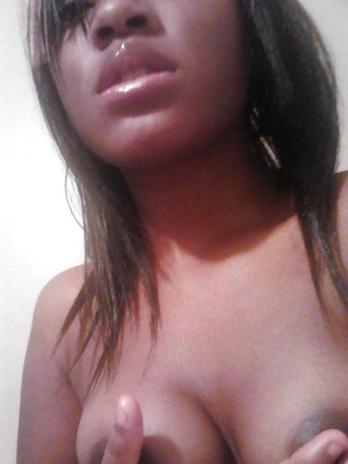25P Amateur Black Girls 59