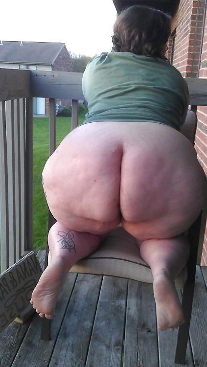 25P BBW TITS & ASS