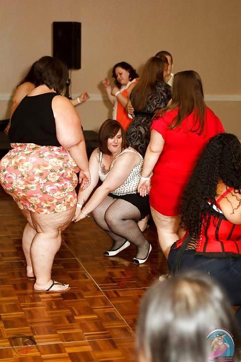 25P BBW TITS & ASS