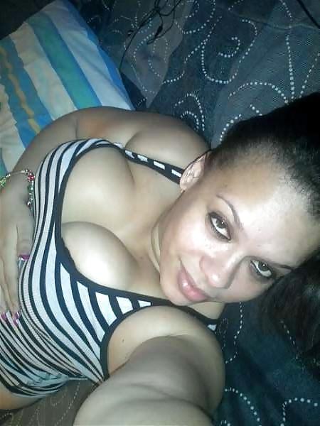 25P ALL KINDS OF MATURE BLACK WOMEN PT.33