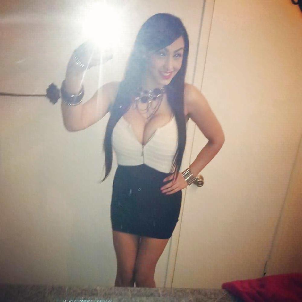 21P Young gorgeous Latina milf huge rack